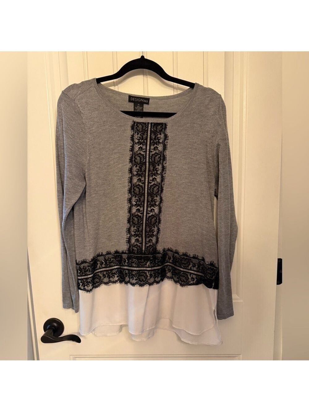 ☔️Design365 twofer sweater - Picture 1 of 3